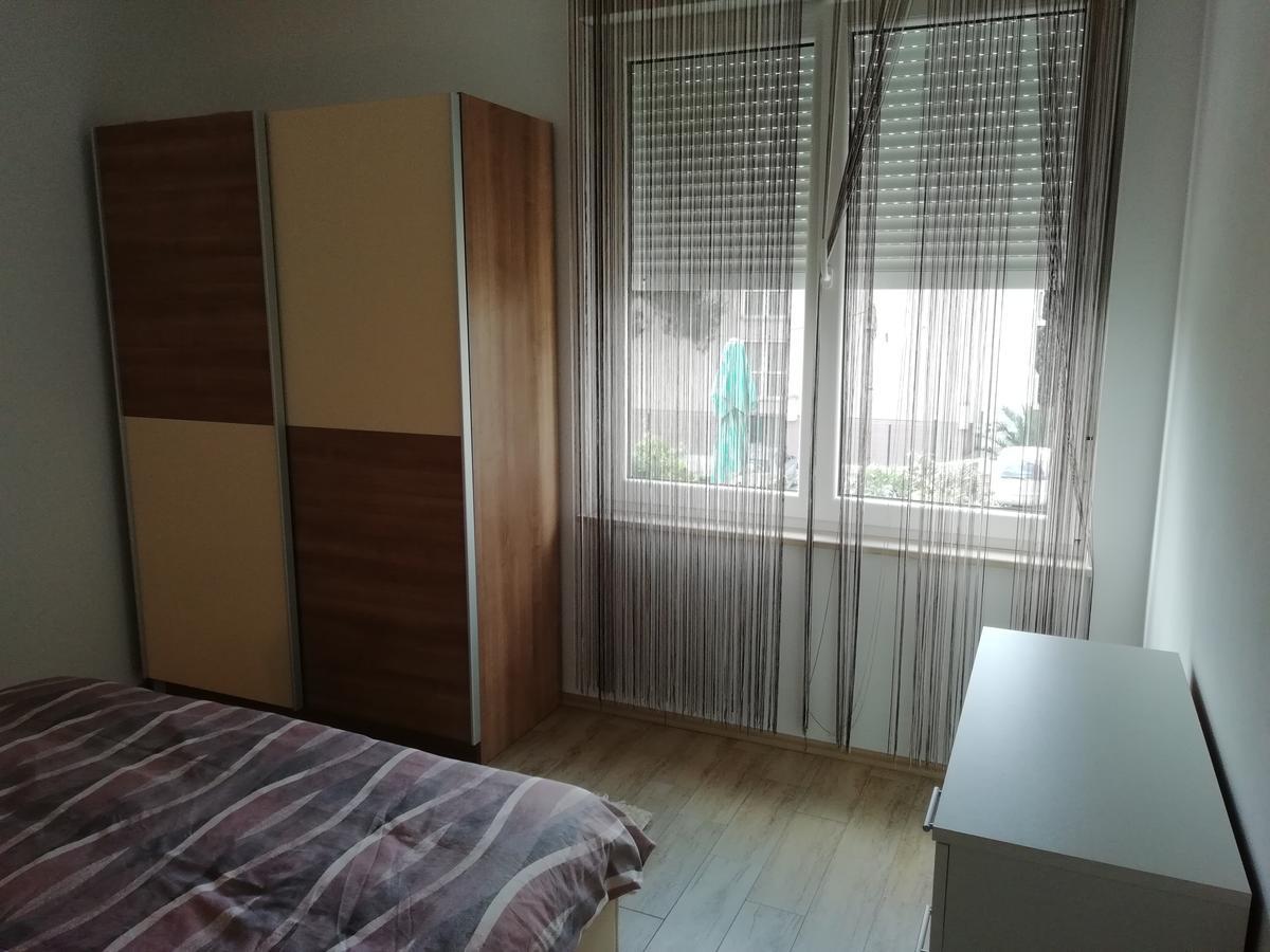 Apartment Greta,50 Meters To The Beach Banjole Ngoại thất bức ảnh