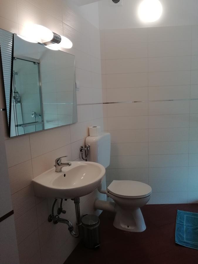 Apartment Greta,50 Meters To The Beach Banjole Ngoại thất bức ảnh